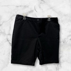 Croft & Barrow Women’s Classic Fit Bermuda Black Shorts Size 18
